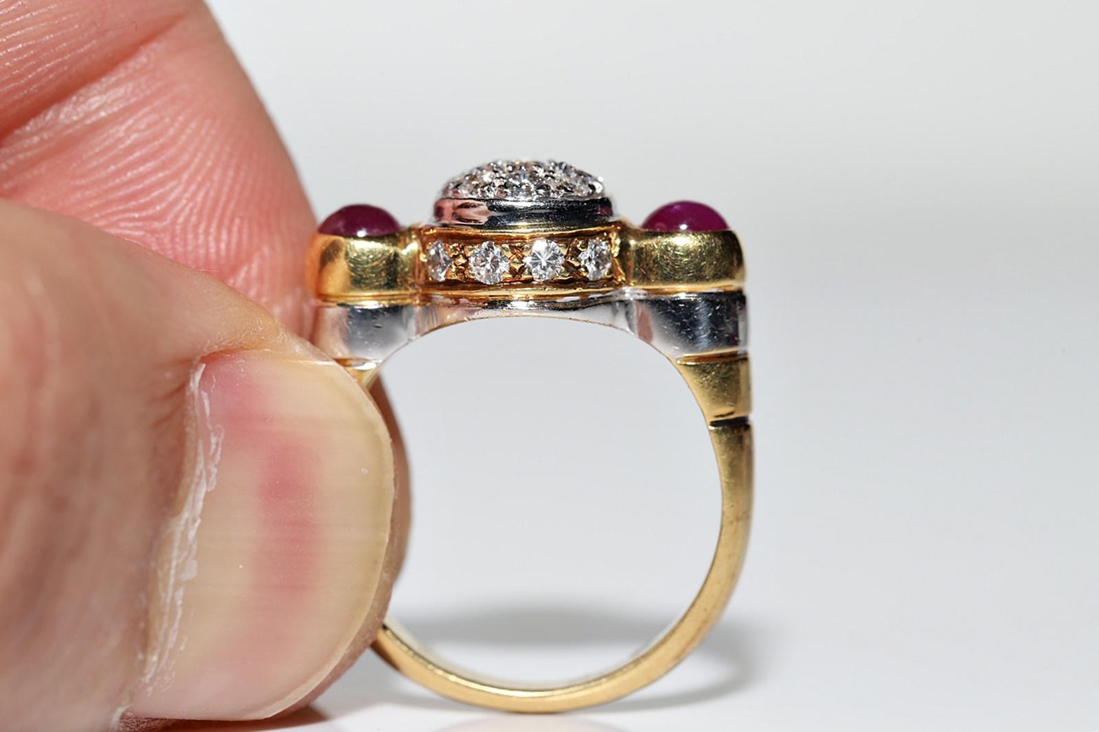Women's Vintage Circa 1980s 18k Gold Natural Diamond And Cabochon Ruby Decorated Ring For Sale