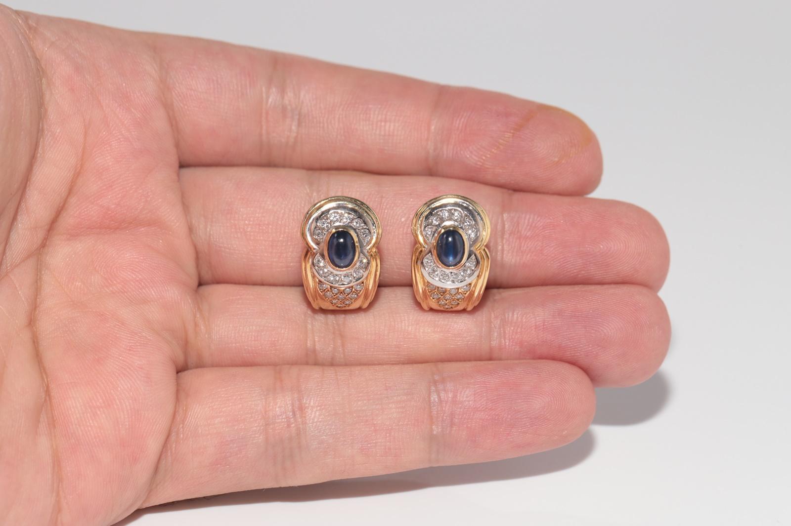 Vintage Circa 1980s 18k Gold Natural Diamond And Cabochon Sapphire Earring In Good Condition For Sale In Fatih/İstanbul, 34