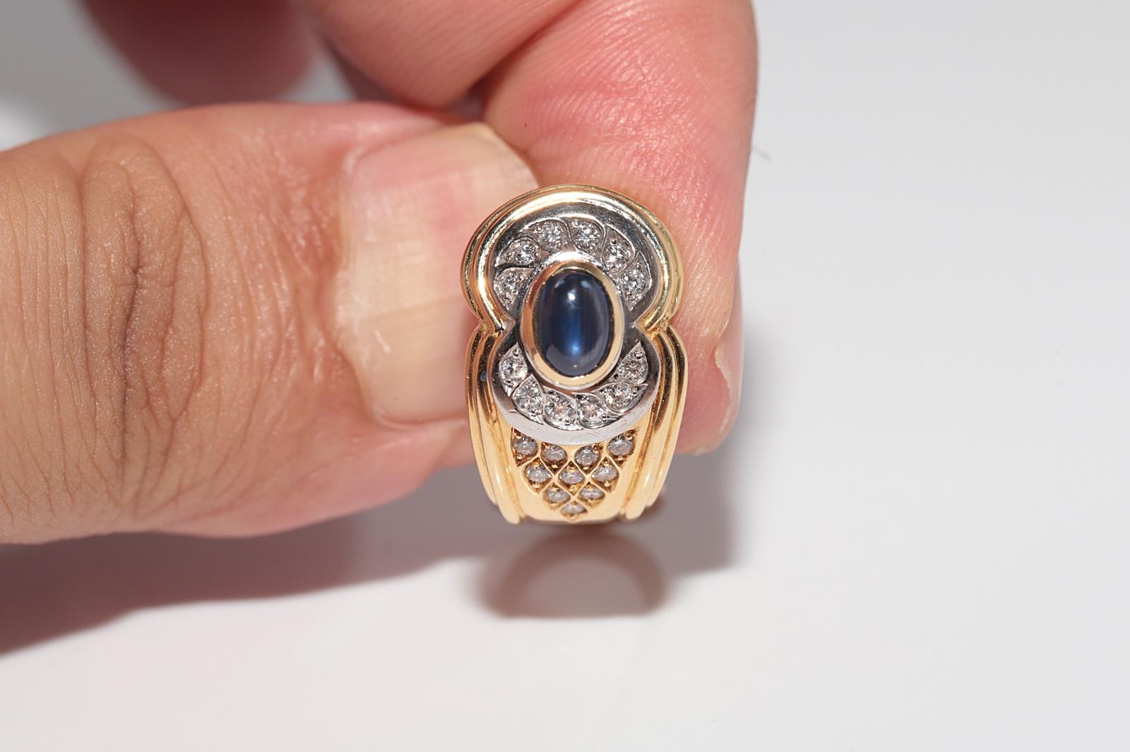 Women's Vintage Circa 1980s 18k Gold Natural Diamond And Cabochon Sapphire Earring For Sale