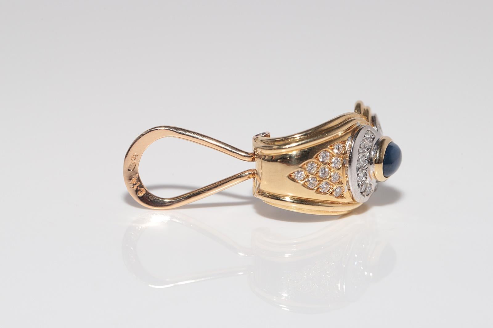 Vintage Circa 1980s 18k Gold Natural Diamond And Cabochon Sapphire Earring For Sale 2
