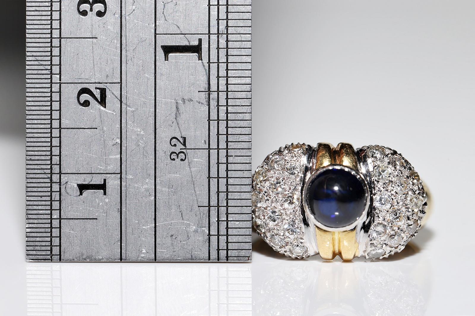 Anillo vintage circa años 80 de oro de 18k con diamante natural y zafiro cabujón en venta 3