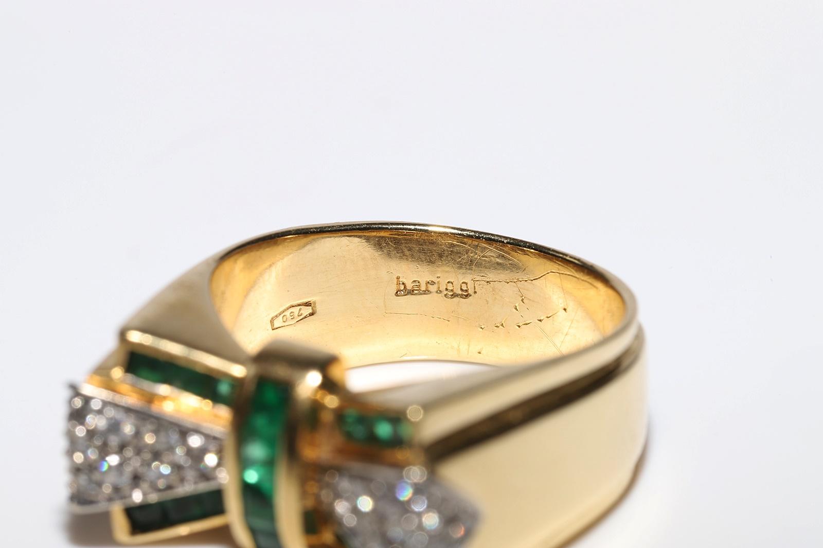 Vintage Circa 1980er Jahre 18k Gold natürlicher Diamant und Smaragdring mit Kaliberschliff im Kaliberschliff im Angebot 5