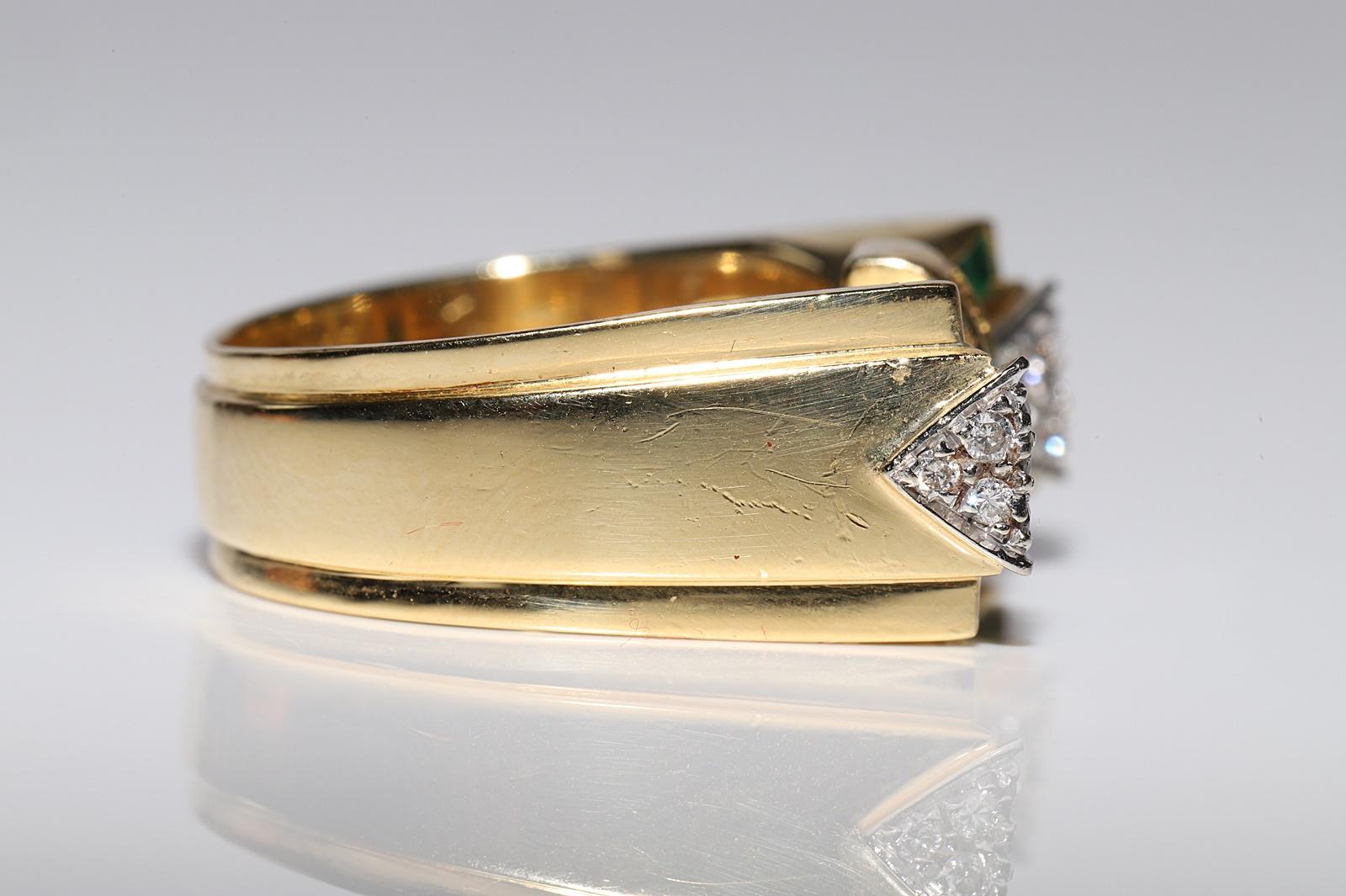 Vintage Circa 1980er Jahre 18k Gold natürlicher Diamant und Smaragdring mit Kaliberschliff im Kaliberschliff im Zustand „Gut“ im Angebot in Fatih/İstanbul, 34