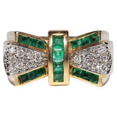 Vintage Circa 1980s 18k Gold Natural Diamond And Caliber Cut Emerald Ring