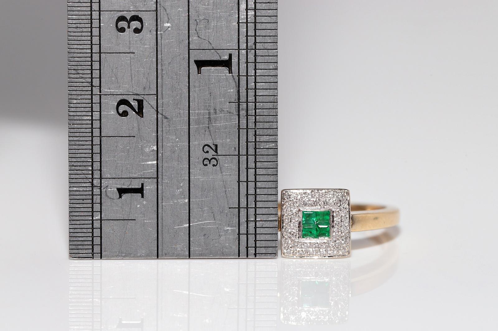 Vintage Circa 1980s 18k Gold Natural Diamond And Caliber Cut Emerald Square Ring For Sale 8