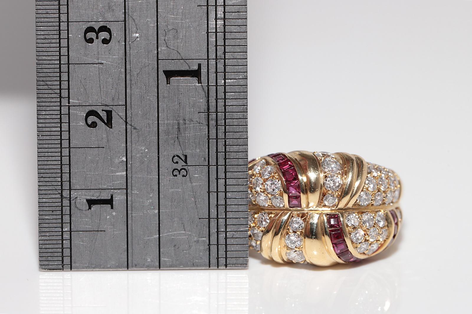 Dekorierter Vintage-Ring aus 18 Karat Gold mit natürlichem Diamanten und Rubin im Kaliberschliff, ca. 1980er Jahre im Angebot 5
