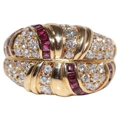 Vintage Circa 1980s 18k Gold Natural Diamond And Caliber Cut Ruby Decorated Ring