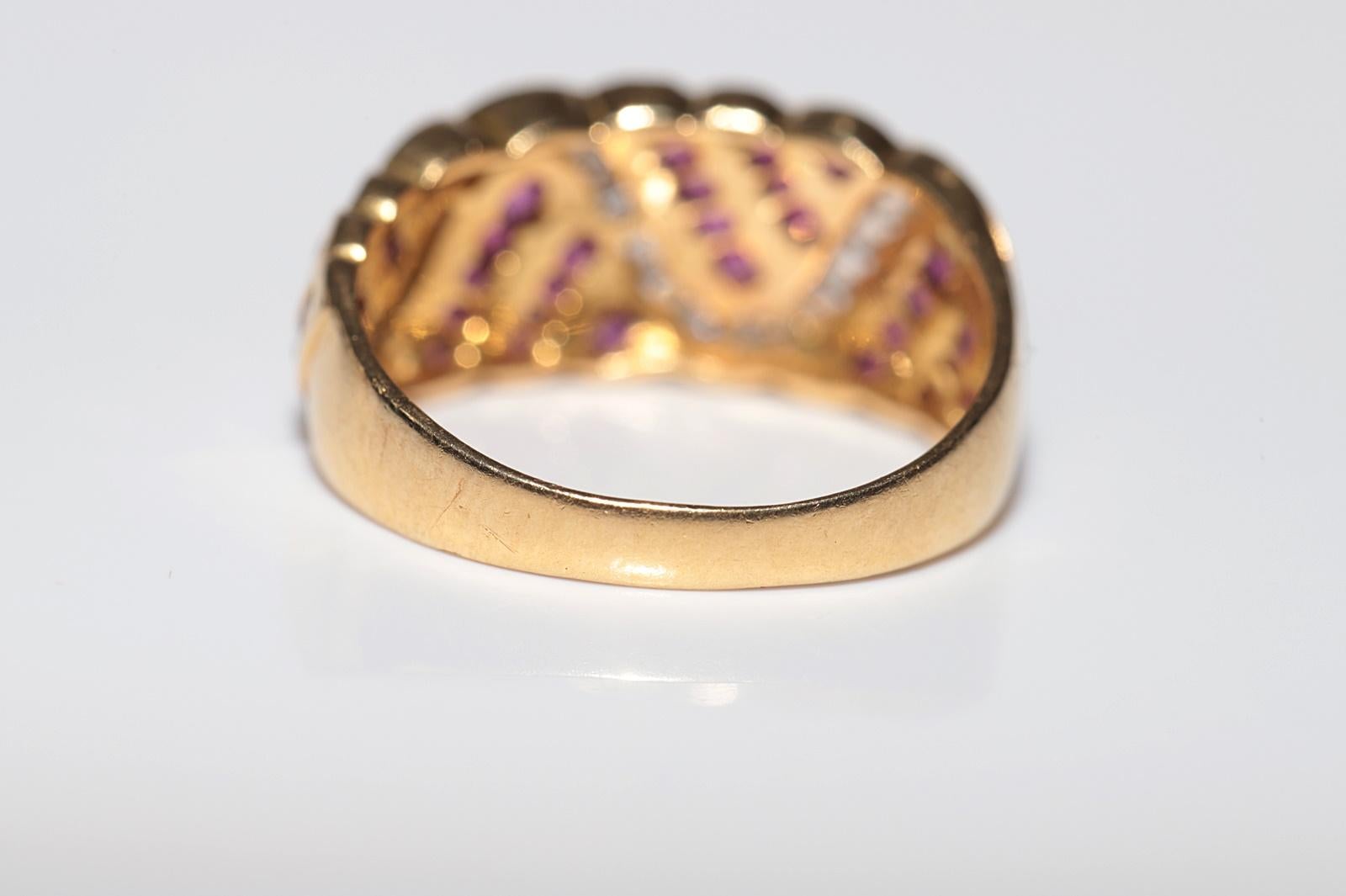 Anello in oro 18 carati con diamanti naturali e rubini taglio calibro, vintage, anni '80 circa in vendita 6