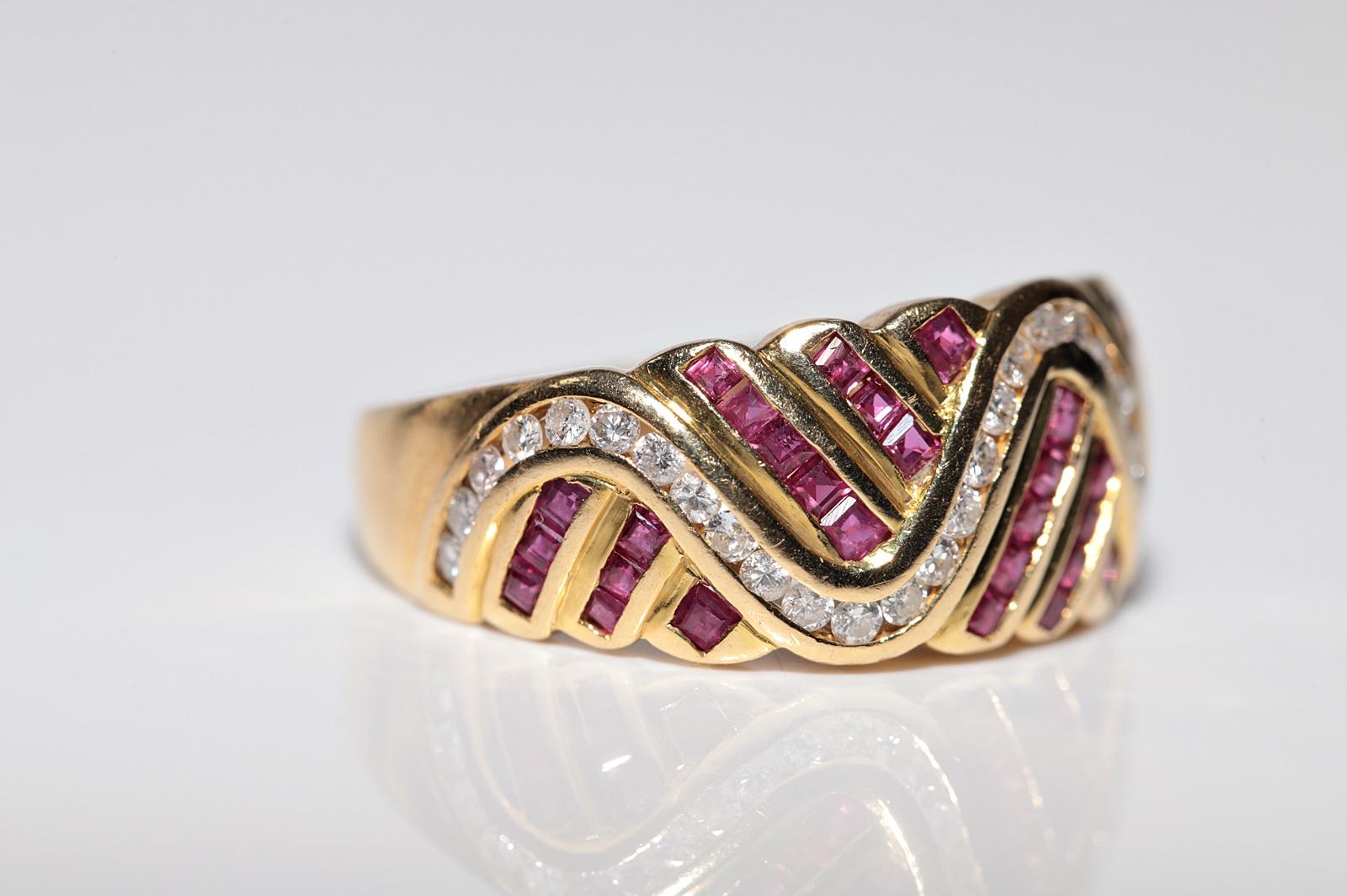 Anello in oro 18 carati con diamanti naturali e rubini taglio calibro, vintage, anni '80 circa in vendita 2