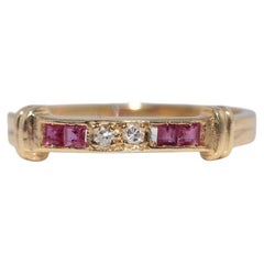 Vintage Circa 1980s 18k Gold Natural Diamond And Caliber Cut Ruby Ring