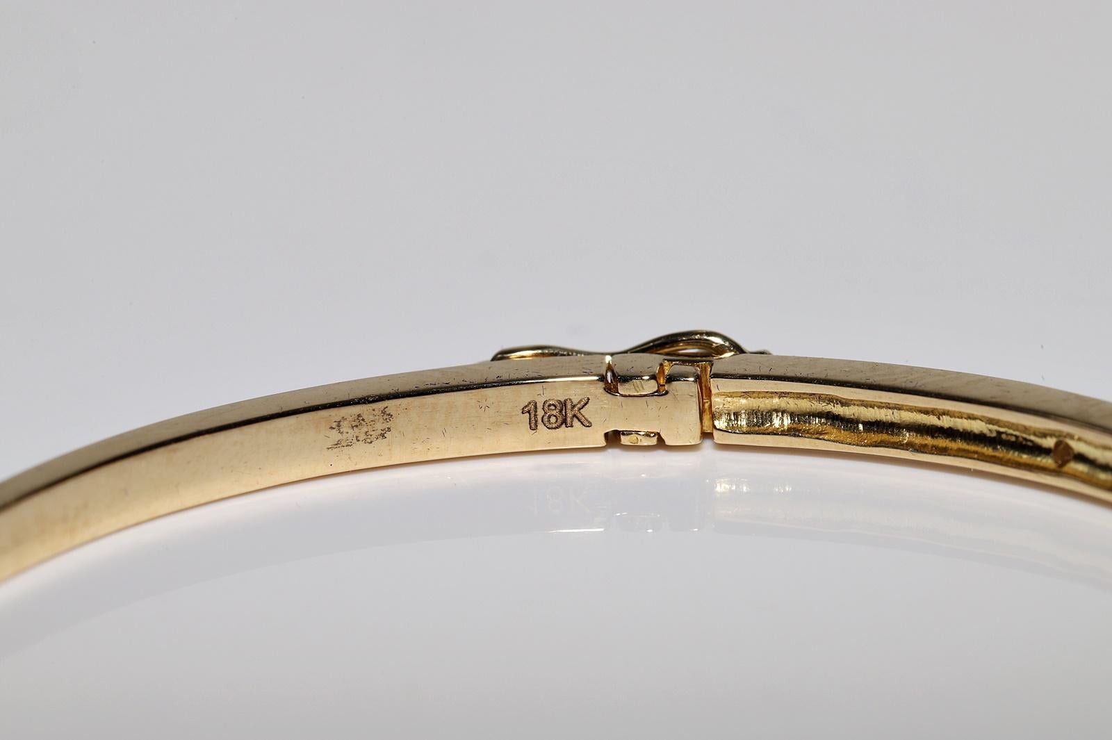 Vintage Circa 1980s 18k Gold Natural Diamond And Caliber Cut Sapphire Bracelet For Sale 6