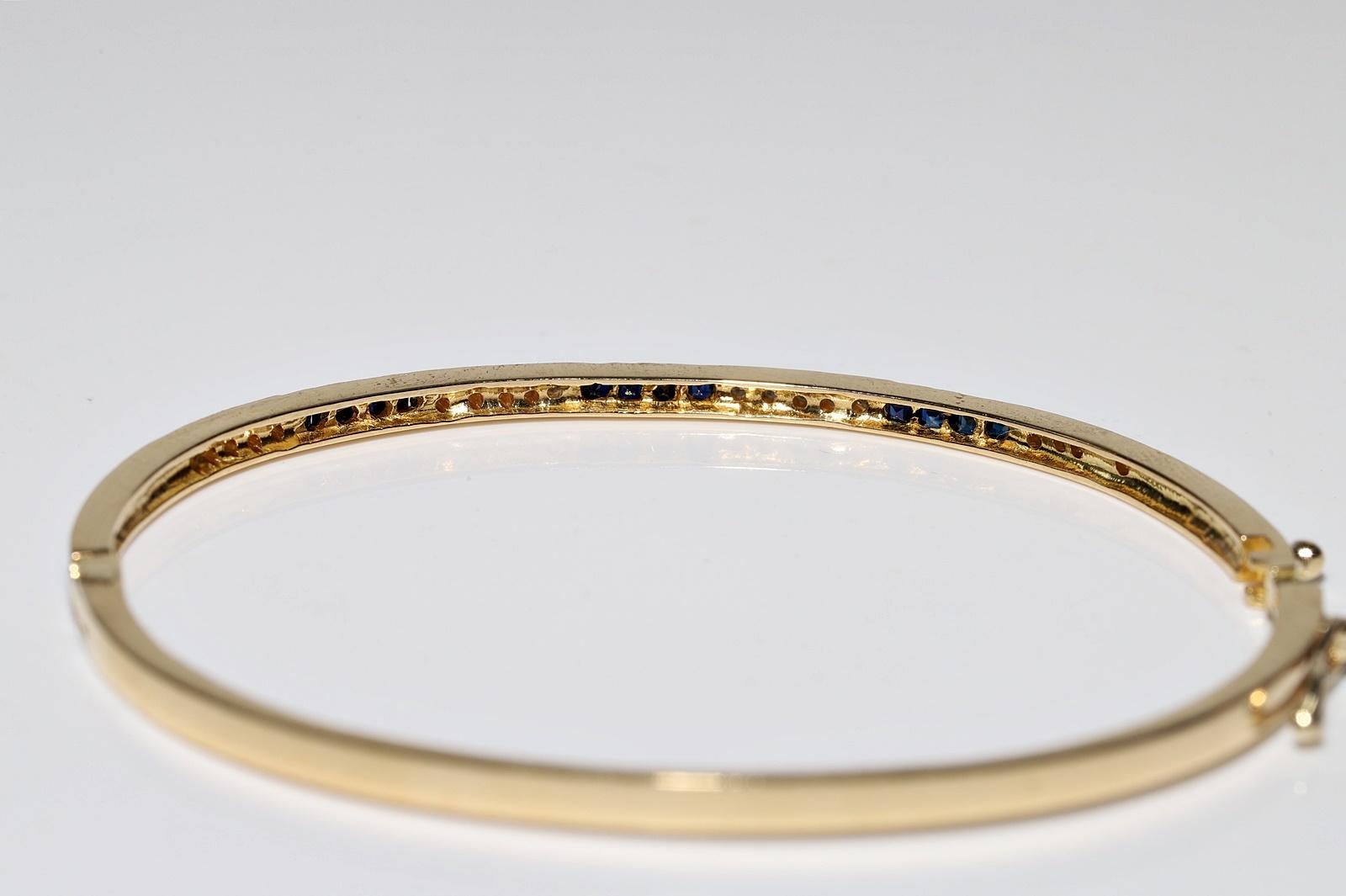 Vintage Circa 1980s 18k Gold Natural Diamond And Caliber Cut Sapphire Bracelet For Sale 8