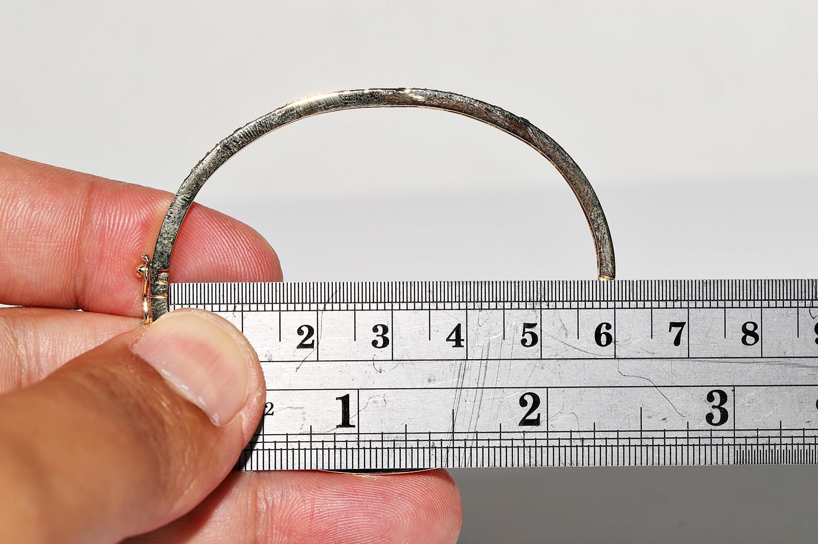 Vintage Circa 1980s 18k Gold Natural Diamond And Caliber Cut Sapphire Bracelet For Sale 12