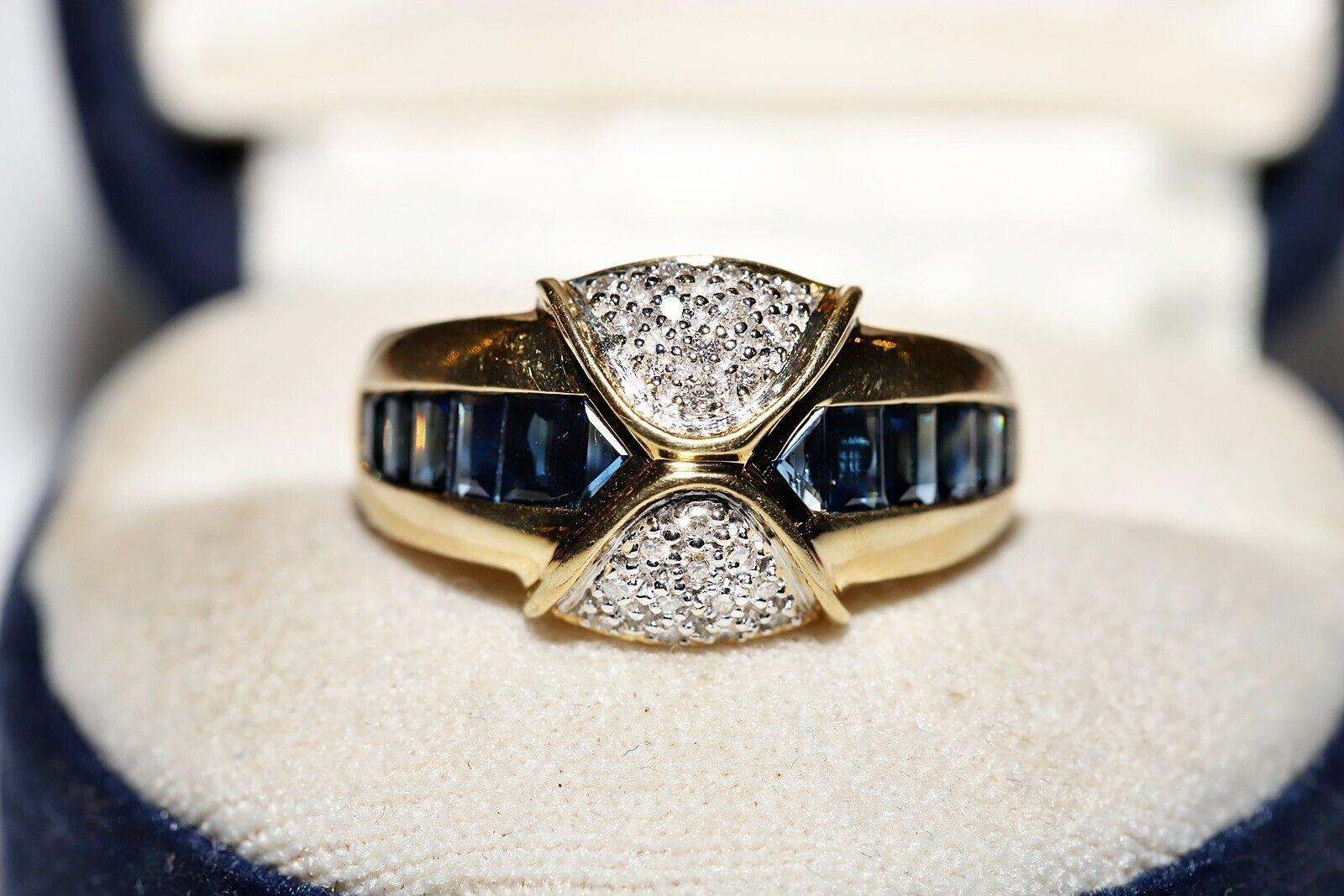 Vintage Circa 1980s 18k Gold Natural Diamond And Caliber Cut Sapphire Ring For Sale 7