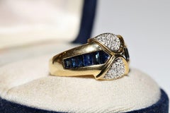 Vintage Circa 1980s 18k Gold Natural Diamond And Caliber Cut Sapphire Ring