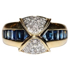 Vintage Circa 1980s 18k Gold Natural Diamond And Caliber Cut Sapphire Ring