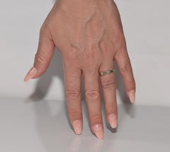 Vintage Circa 1980s 18k Gold Natural Diamond And Caliber Emerald Decorated Ring