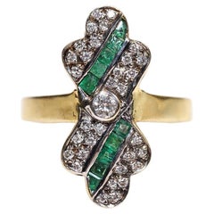 Vintage Circa 1980s 18k Gold Natural Diamond And Caliber Emerald Ring