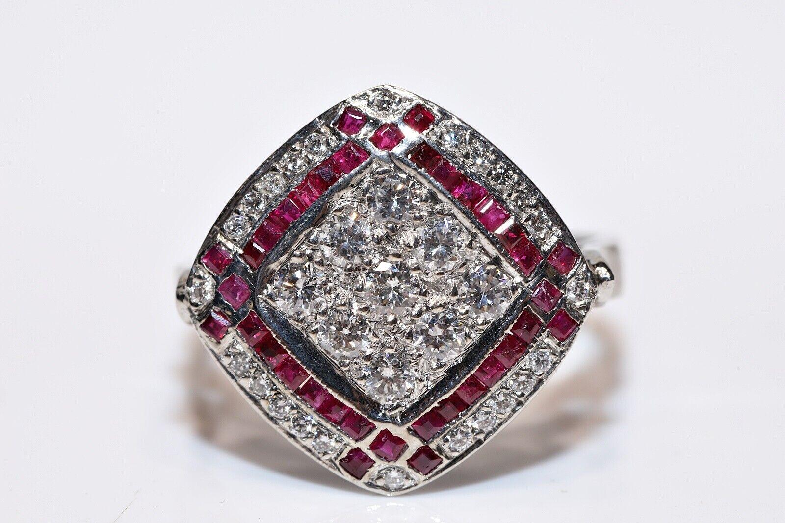 Vintage Circa 1980s 18k Gold Natural Diamond And Caliber Ruby Decorated Ring  For Sale 4