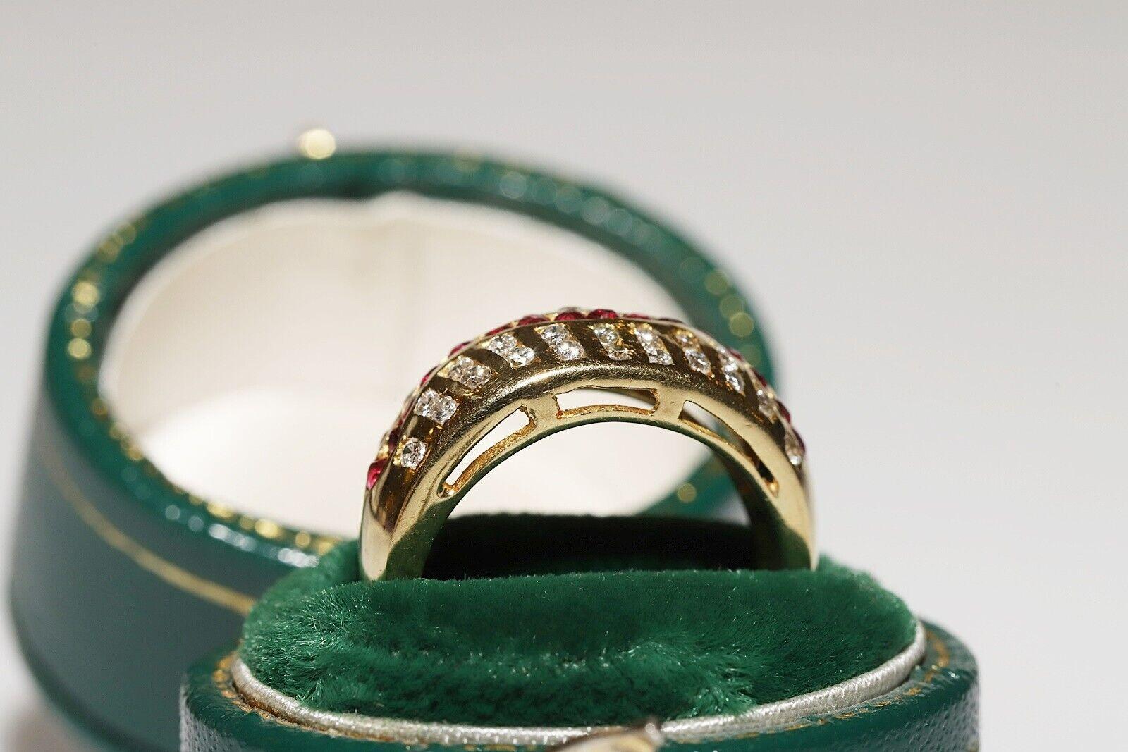 Vintage Circa 1980er Jahre 18k Gold Natürlicher Diamant und Kaliber Rubin Dekorierter Ring im Angebot 6