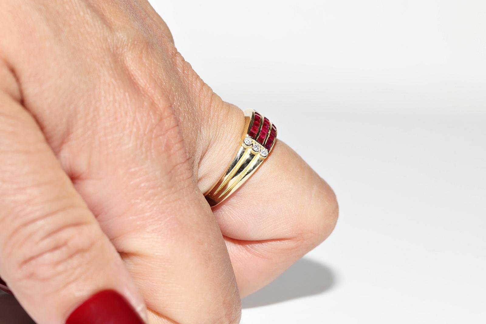 Vintage Circa 1980er Jahre 18k Gold Natürlicher Diamant und Kaliber Rubin Dekorierter Ring im Angebot 10