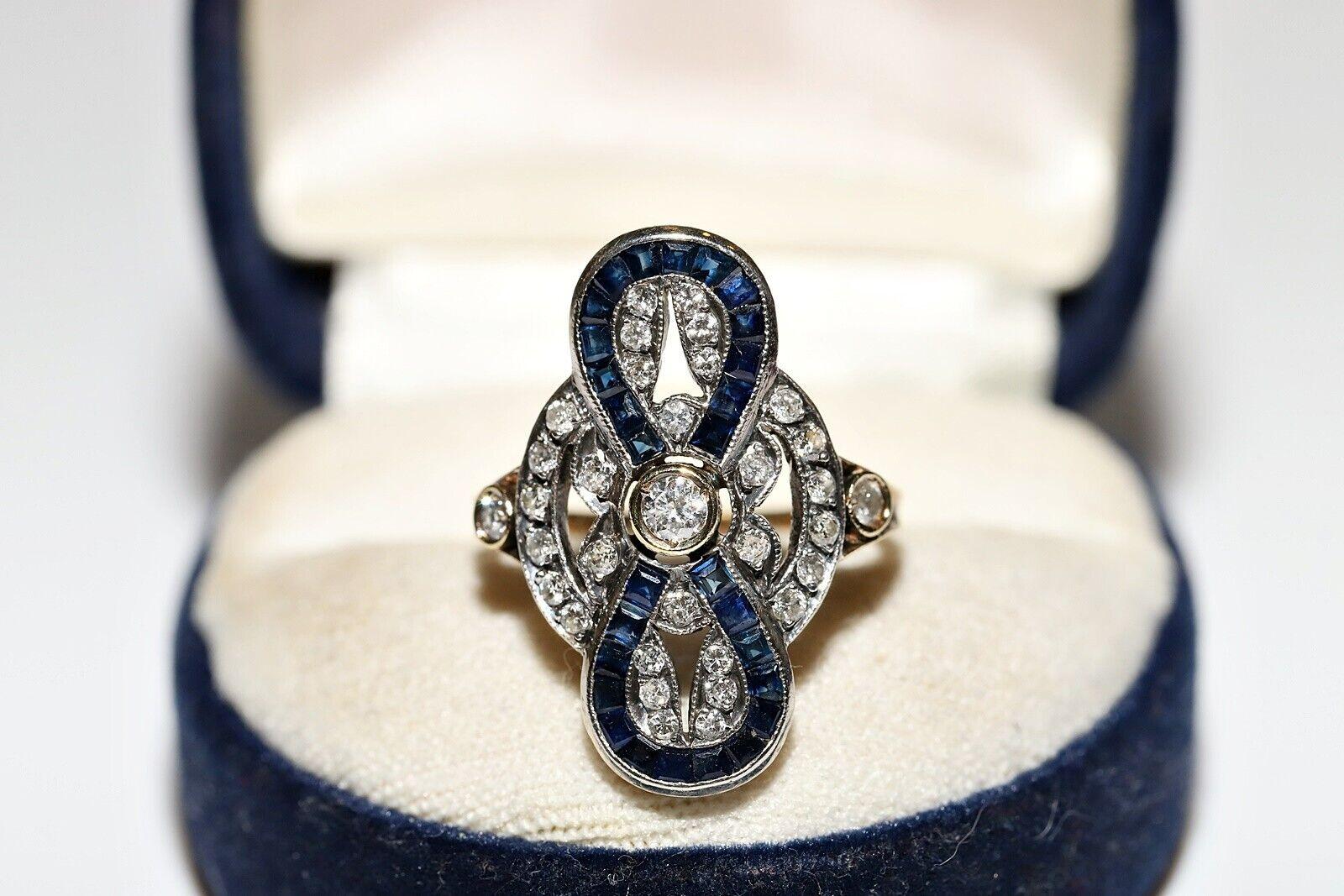 Vintage Circa 1980s 18k Gold Natural Diamond And Caliber Sapphire Decorated Ring For Sale 4