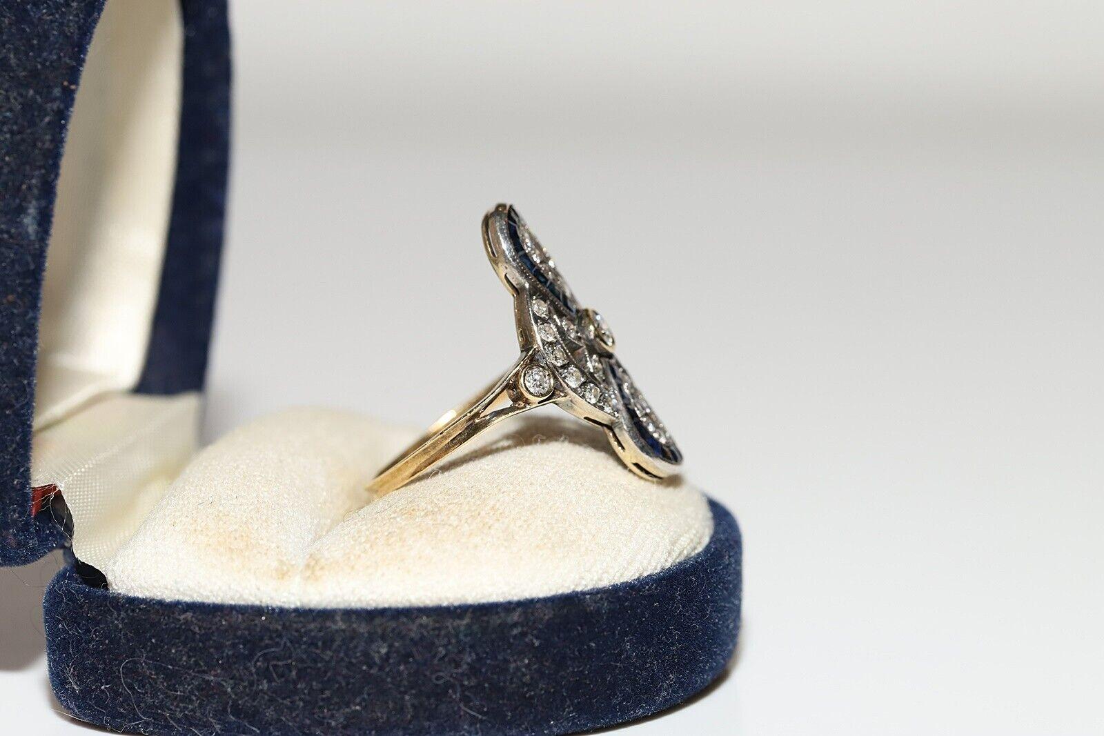 Vintage Circa 1980s 18k Gold Natural Diamond And Caliber Sapphire Decorated Ring For Sale 5