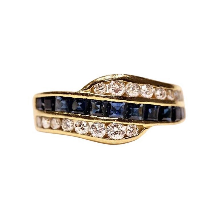 Anillo Vintage Circa 1980s Oro 18k Diamante Natural Y Zafiro Calibre en venta