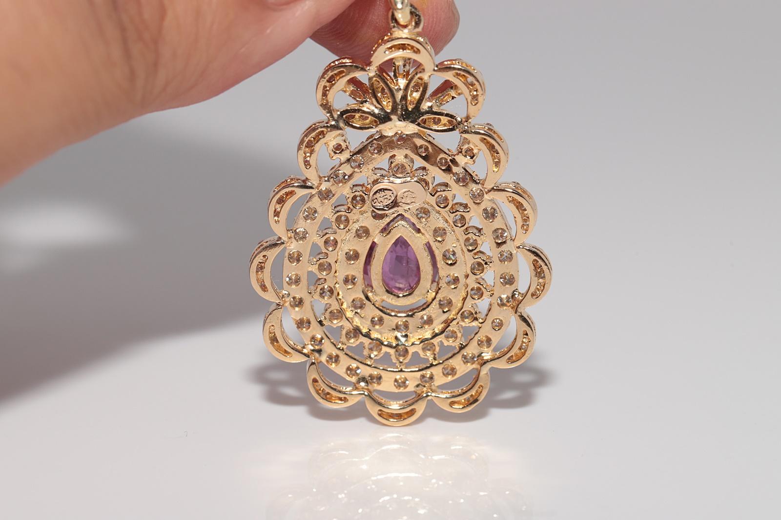 Vintage Circa 1980s 18k Gold Natural Diamond And Drop Ruby Pendant Necklace For Sale 8