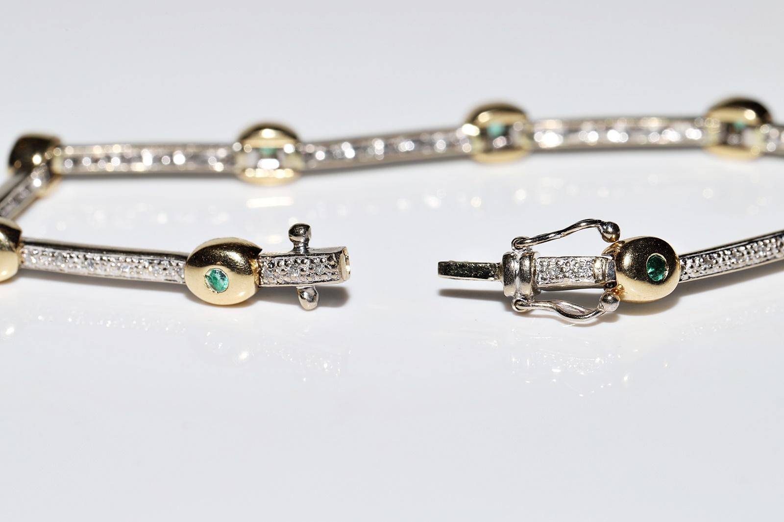 Vintage Circa 1980s 18k Gold Natural Diamond And Emerald Decorated Bracelet  For Sale 6