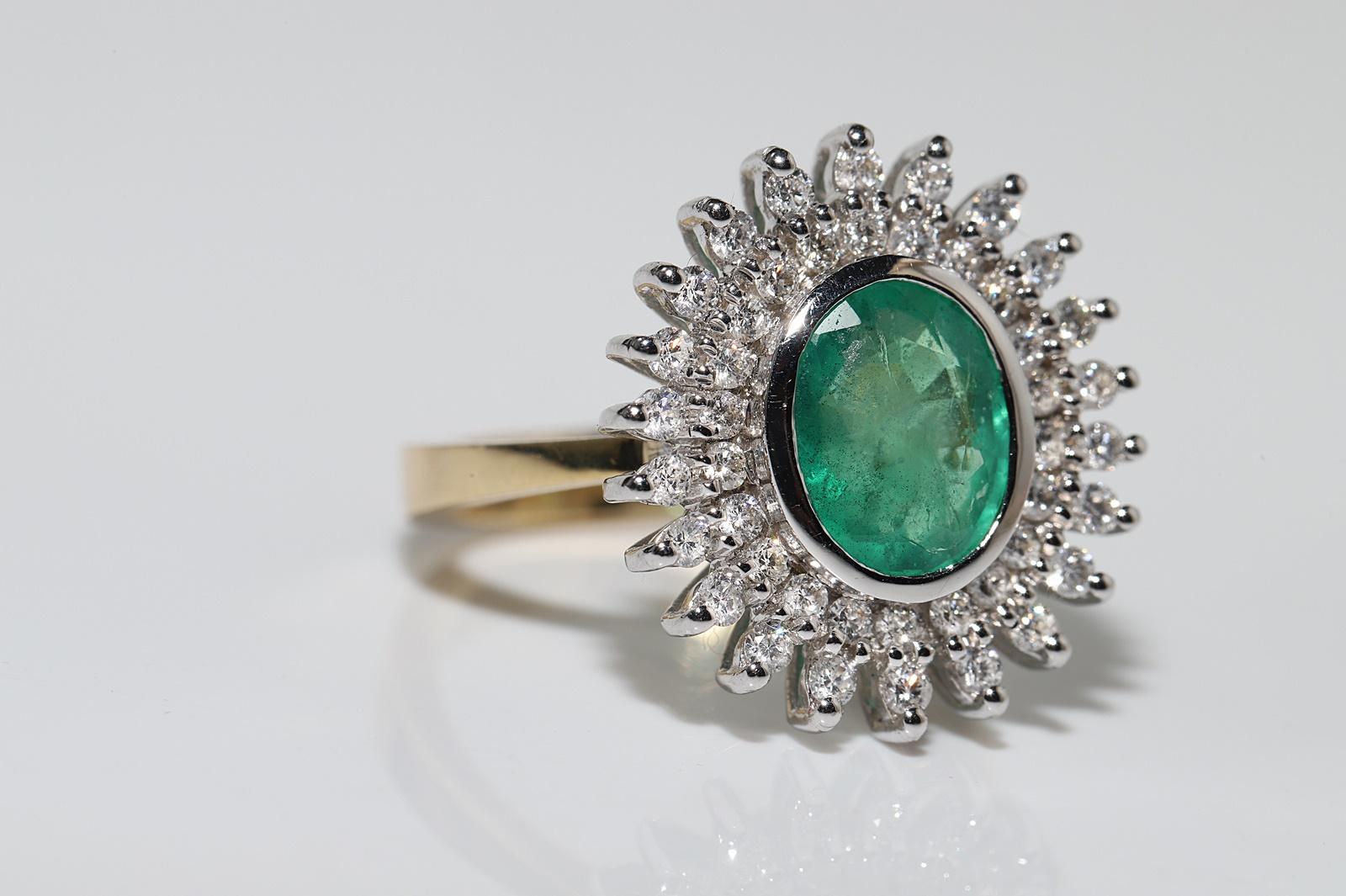 Women's Vintage Circa 1980s 18k Gold Natural Diamond And Emerald Decorated Cocktail Ring