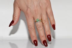 Vintage Circa 1980s 18k Gold Natural Diamond And Emerald Decorated Ring