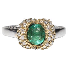 Vintage Circa 1980s 18k Gold Natural Diamond And Emerald Decorated Ring
