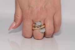 Vintage Circa 1980s 18k Gold Natural Diamond And Emerald Fish Head Style Ring