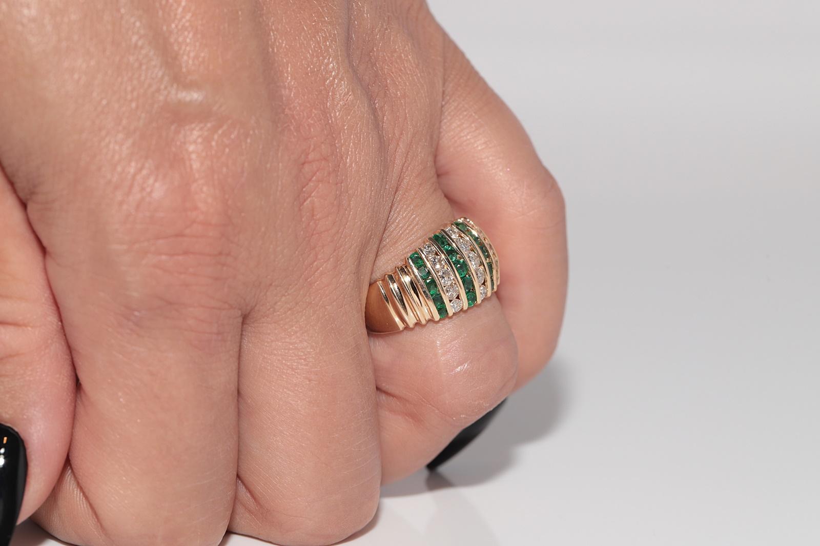Vintage-Ring aus 18 Karat Gold mit natürlichem Diamant und Smaragd, ca. 1980er Jahre im Angebot 10