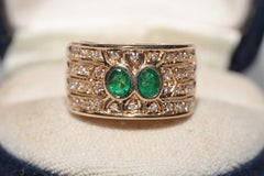 Vintage Circa 1980s 18k Gold Natural Diamond And Emerald Ring