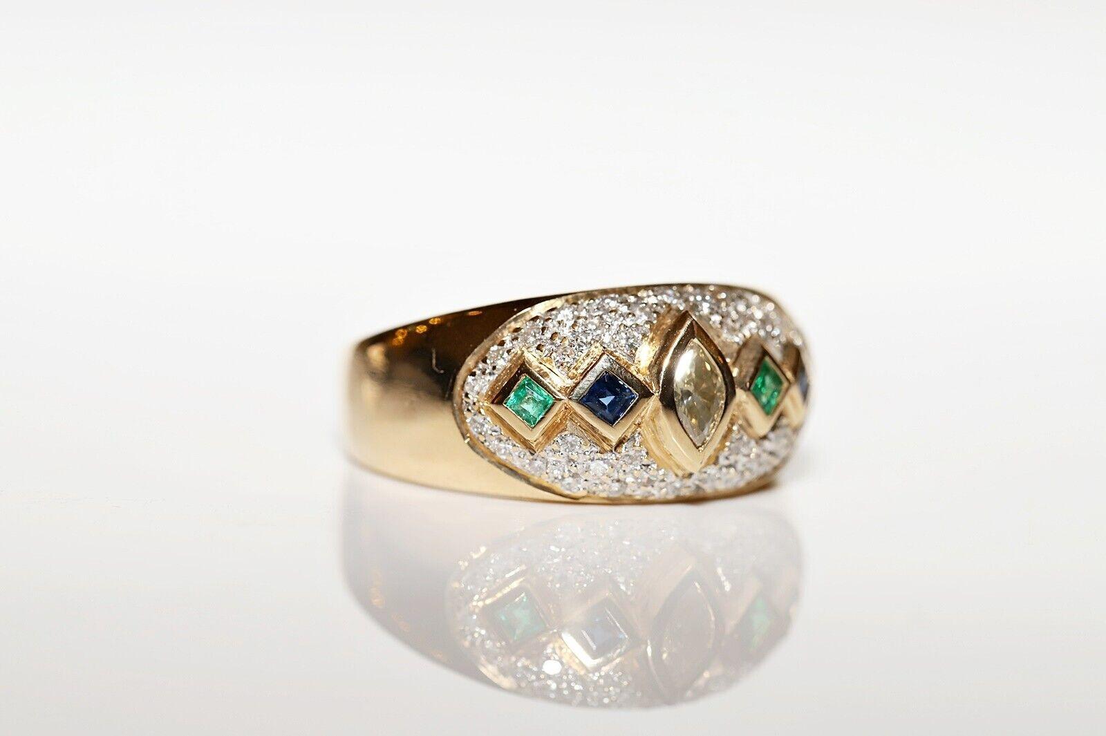 Brilliant Cut Vintage Circa 1980s 18k Gold Natural Diamond And Emerald Sapphire Decorated Ring For Sale