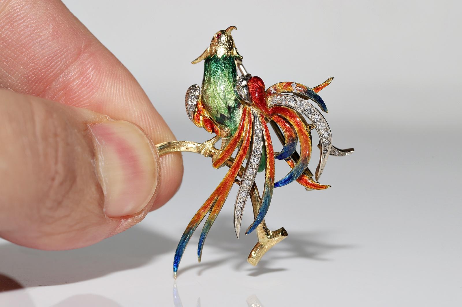 Vintage Circa 1980s 18k Gold Natural Diamond And Enamel Bird Brooch For Sale 5