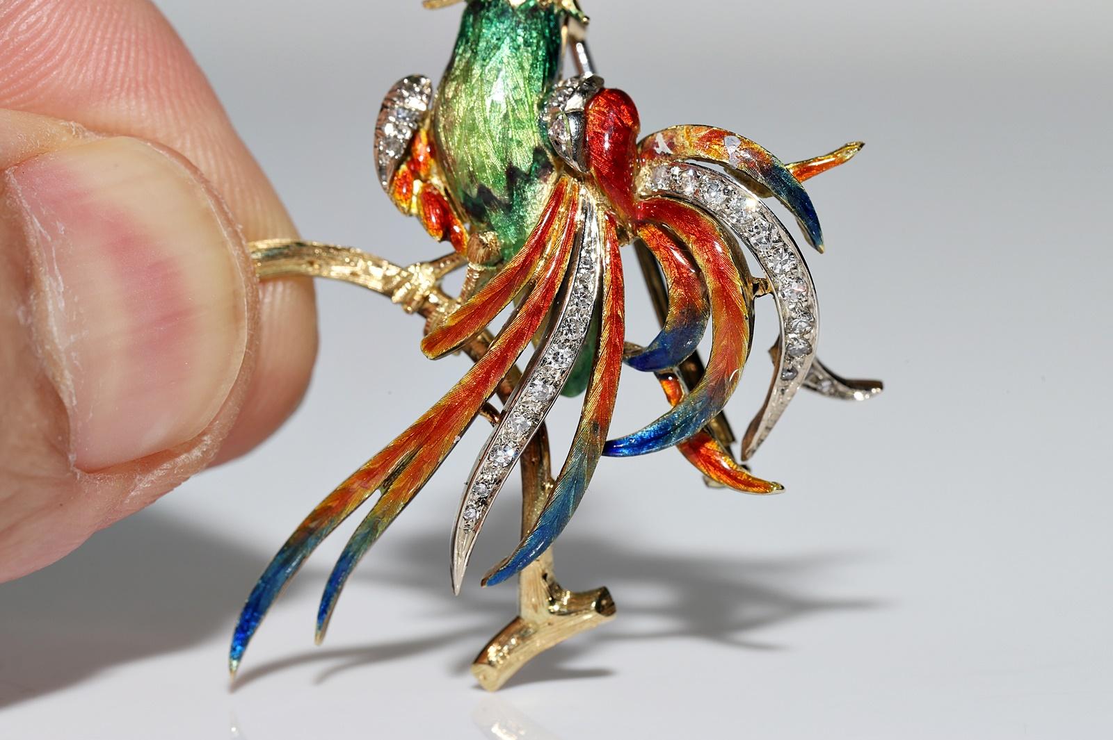 Vintage Circa 1980s 18k Gold Natural Diamond And Enamel Bird Brooch For Sale 6