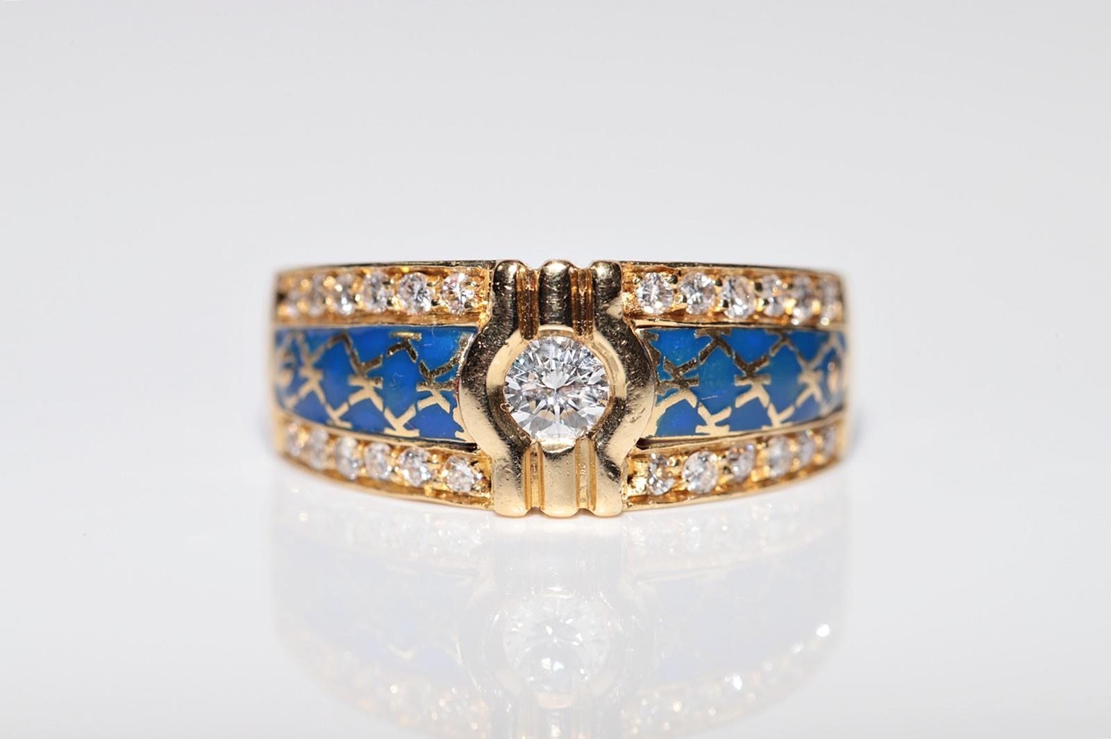 Retro Vintage Circa 1980s 18k Gold Natural Diamond And Enamel Decorated Ring For Sale