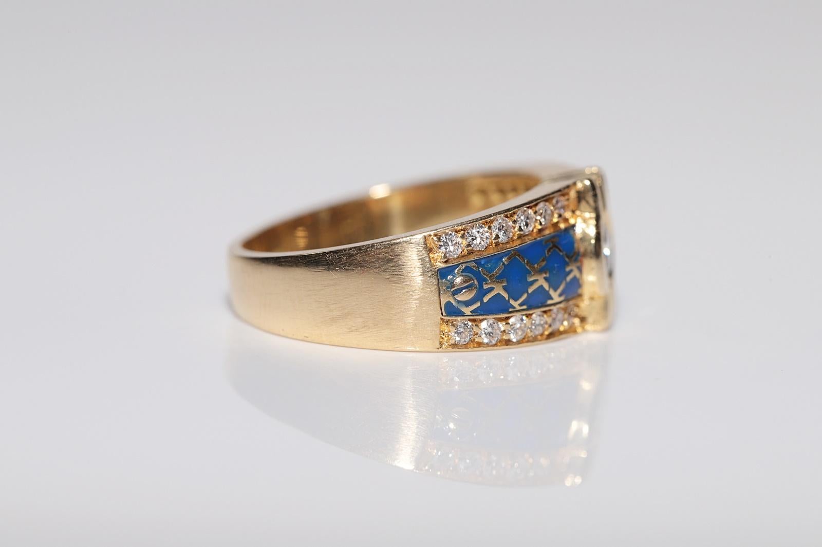 Vintage Circa 1980s 18k Gold Natural Diamond And Enamel Decorated Ring In Good Condition For Sale In Fatih/İstanbul, 34