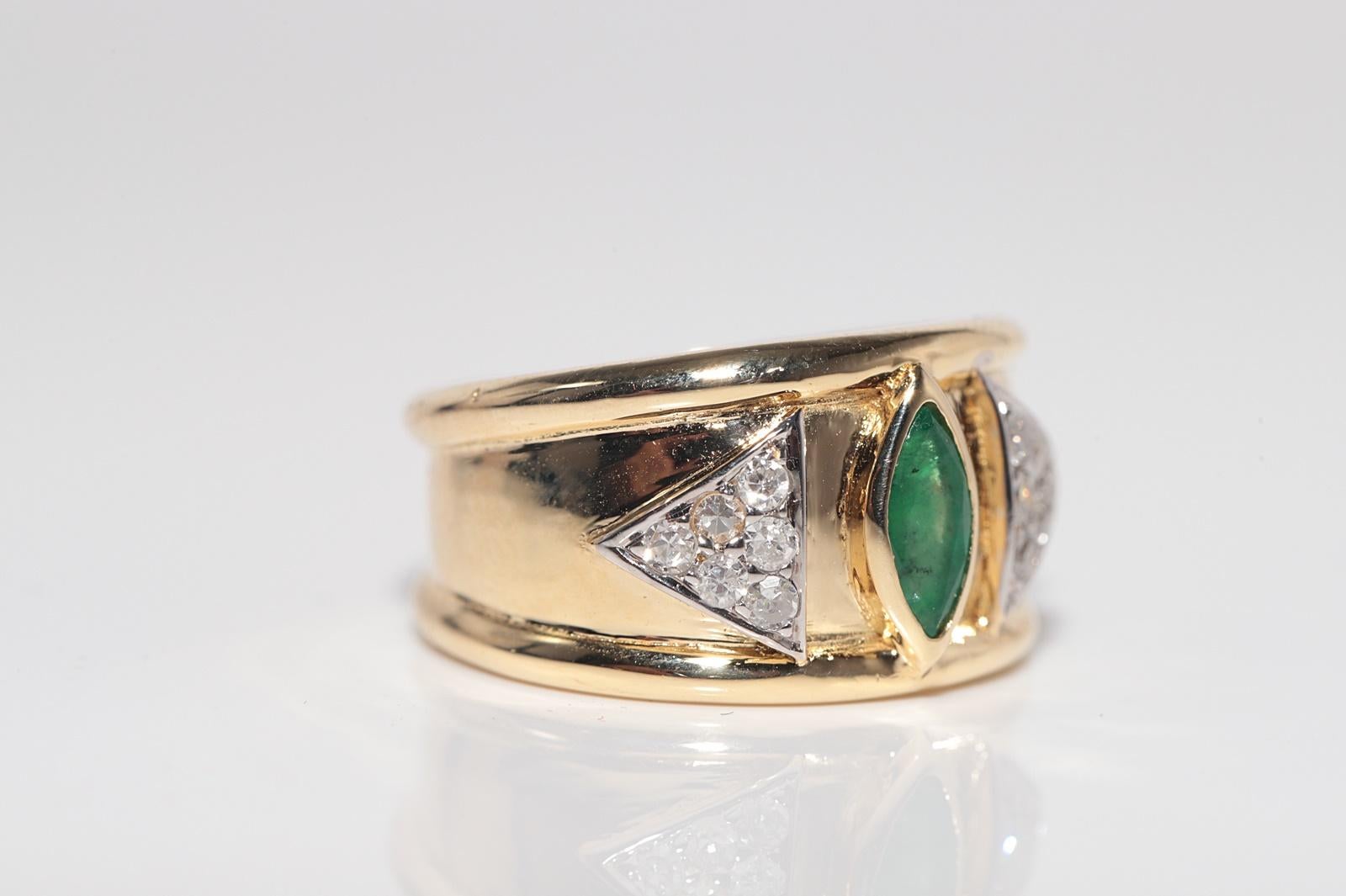 Anello in oro 18k con diamante naturale e smeraldo taglio marquise, vintage, circa anni '80 in vendita 2