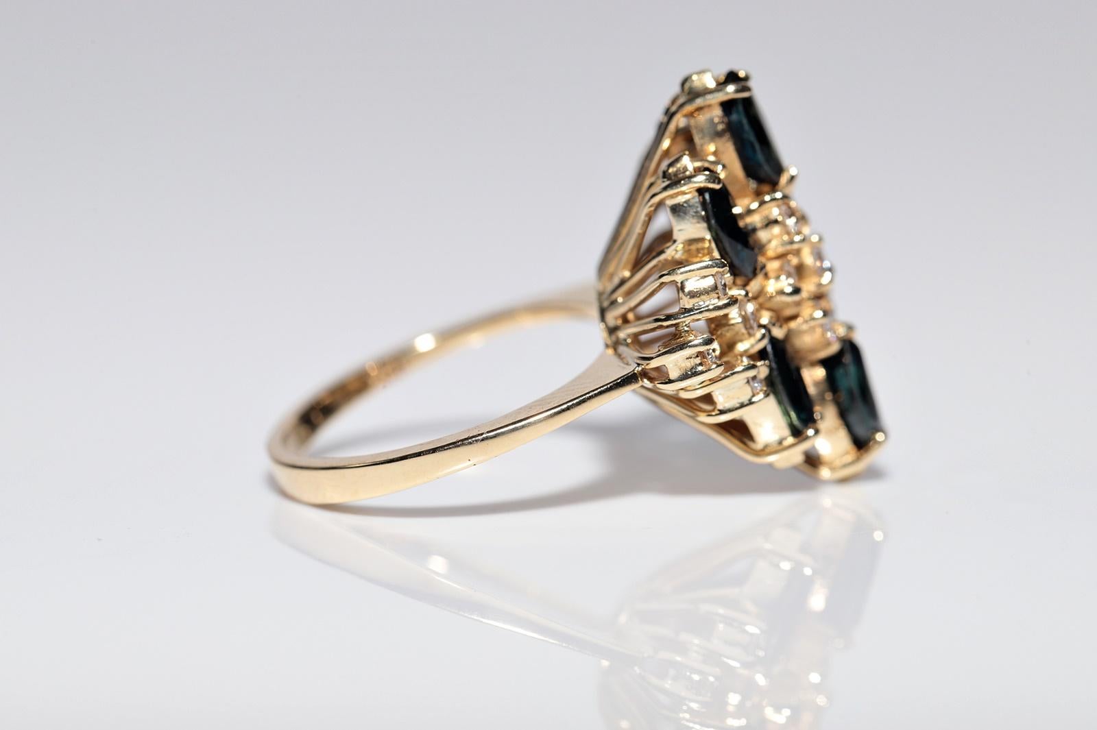 Women's Vintage Circa 1980s 18k Gold Natural Diamond And Marquise Cut Sapphire Ring For Sale