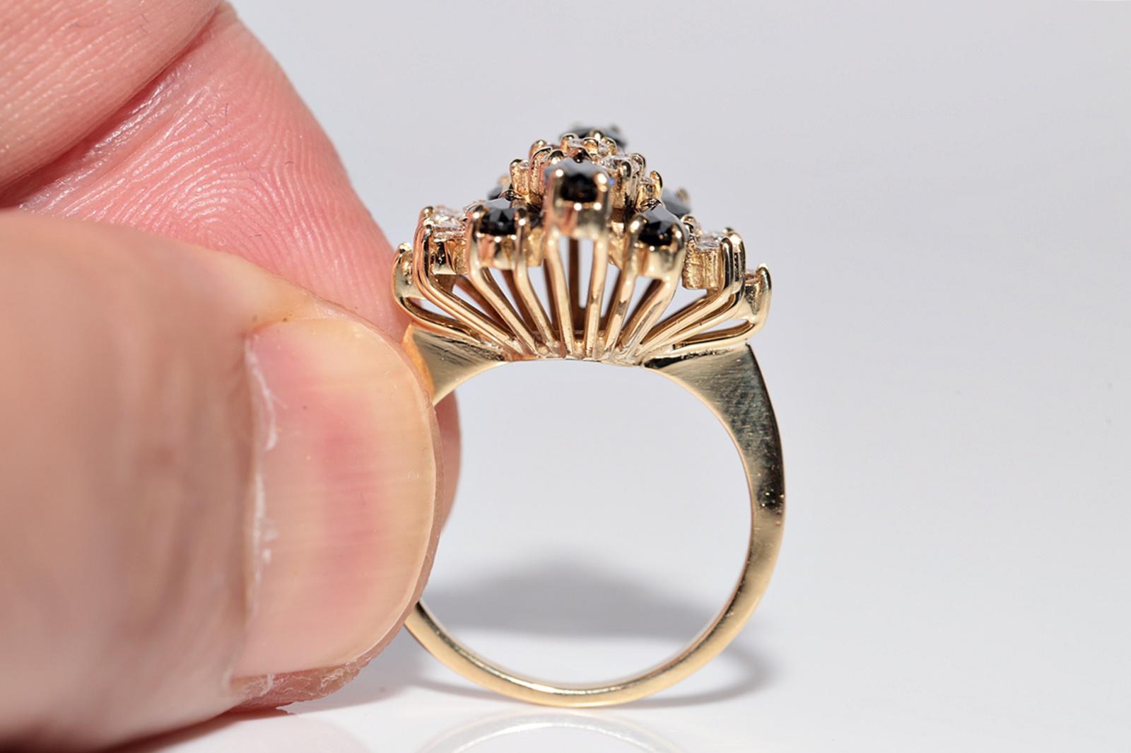 Vintage-Ring aus 18 Karat Gold mit natürlichem Diamanten und Saphiren im Marquise-Schliff, ca. 1980er Jahre im Angebot 1