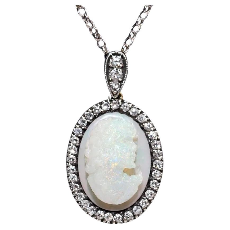 Vintage Circa 1980s 18k Gold Natural Diamond And Opal Decorated Pendant Necklace
