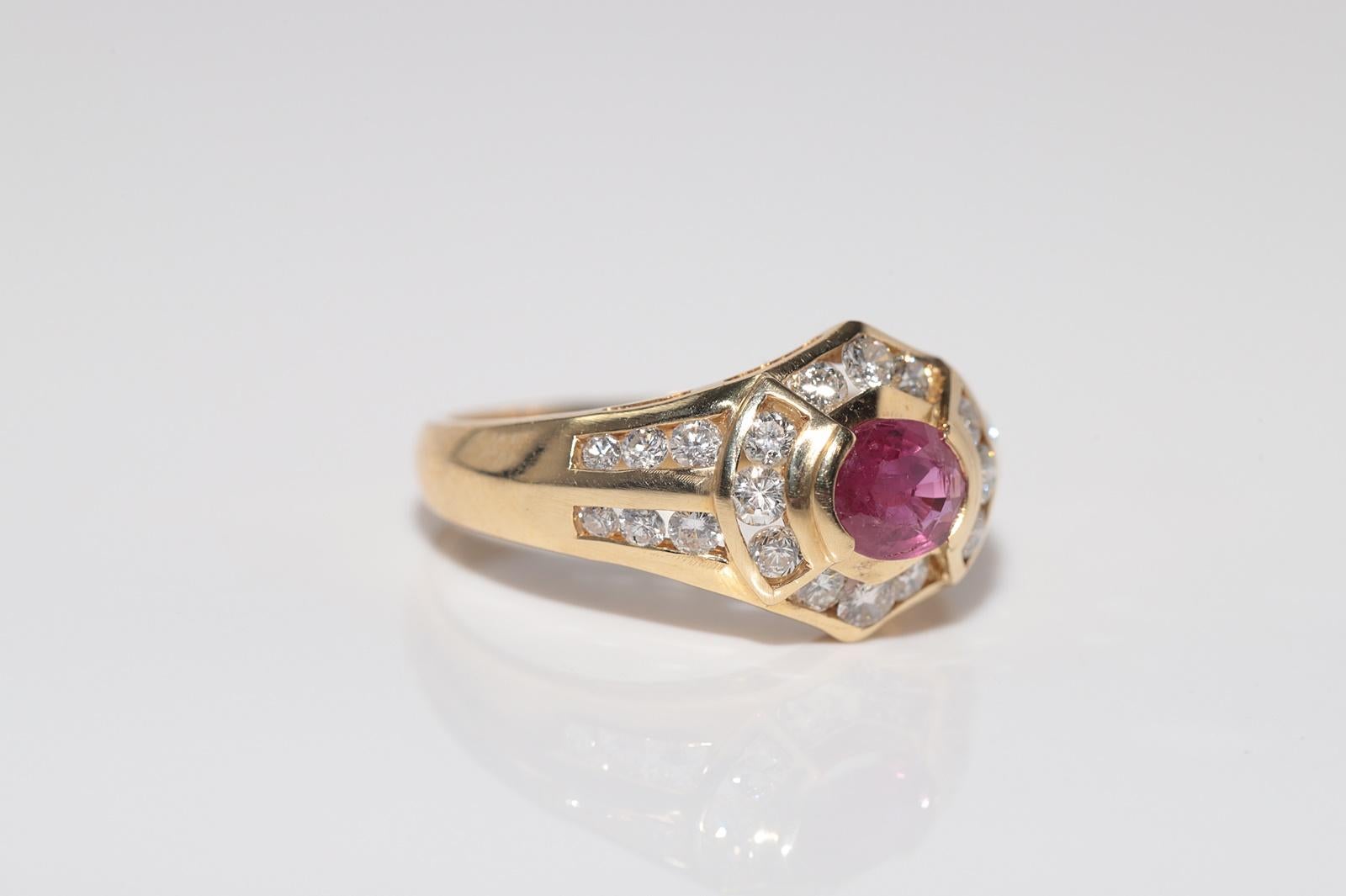 Dekorierter Vintage-Ring aus 18 Karat Gold mit natürlichem Diamanten im Ovalschliff und Rubin, ca. 1980er Jahre im Angebot 4