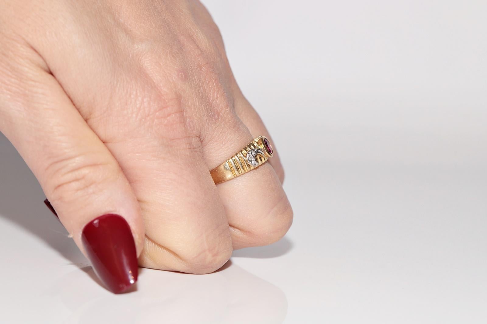 Dekorierter Vintage-Ring aus 18 Karat Gold mit natürlichem Diamanten im Ovalschliff und Rubin, ca. 1980er Jahre im Zustand „Gut“ im Angebot in Fatih/İstanbul, 34