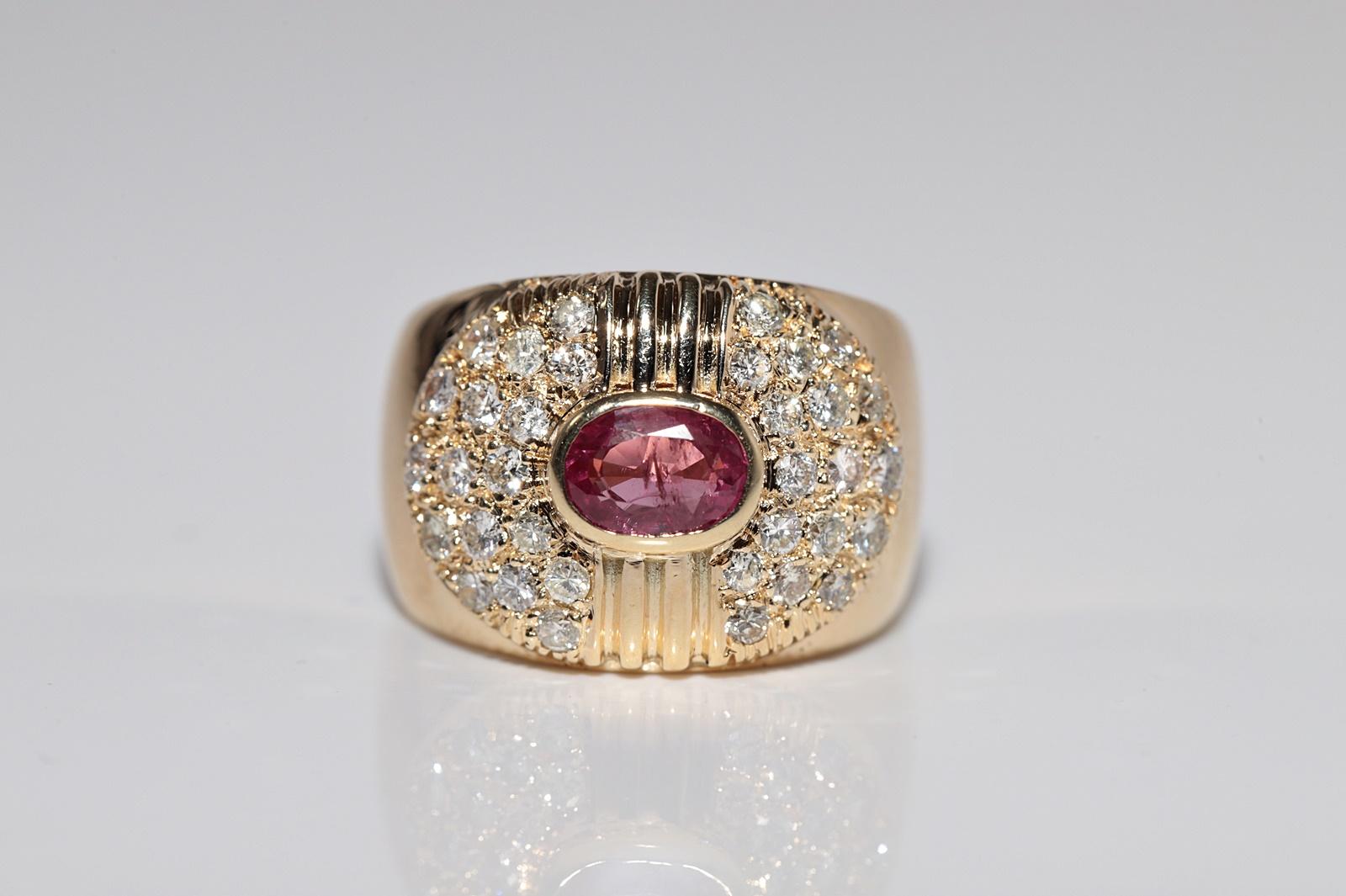 Dekorierter Vintage-Ring aus 18 Karat Gold mit natürlichem Diamanten im Ovalschliff und Rubin, ca. 1980er Jahre im Angebot 2