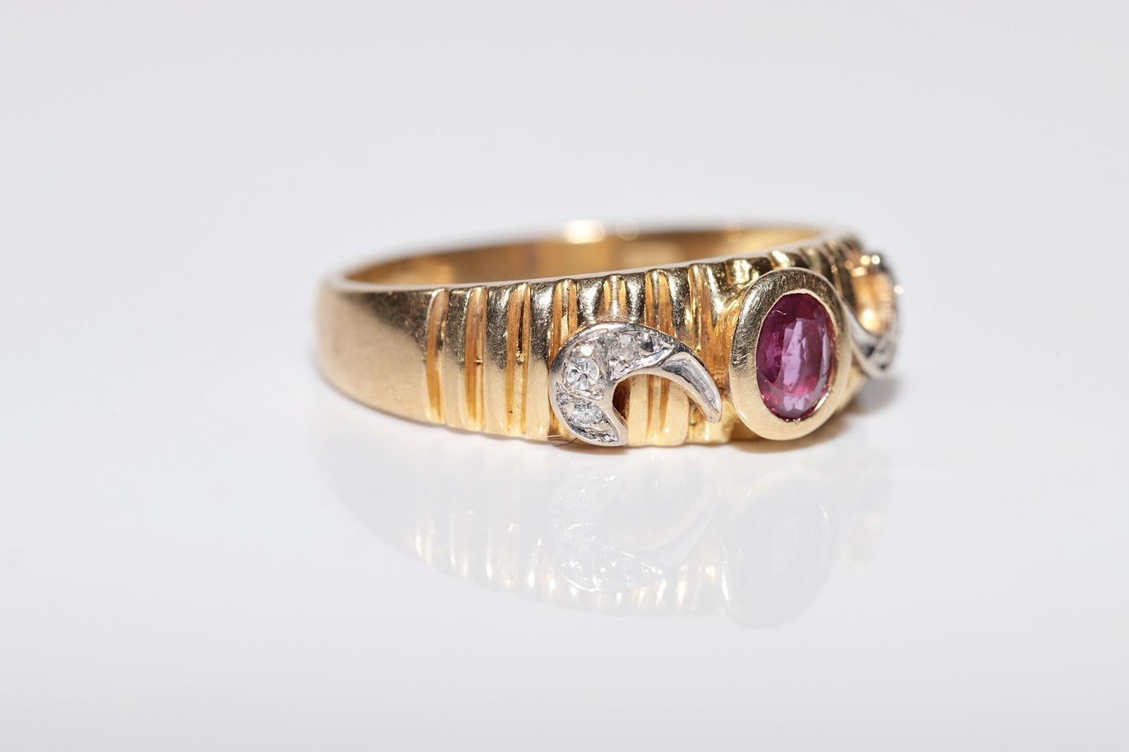 Dekorierter Vintage-Ring aus 18 Karat Gold mit natürlichem Diamanten im Ovalschliff und Rubin, ca. 1980er Jahre im Angebot 3