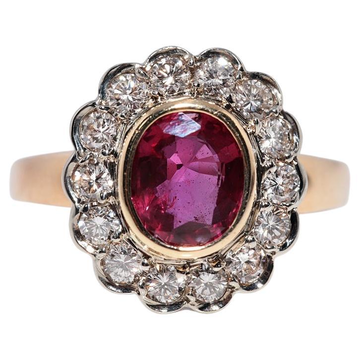 Vintage Circa 1980s 18k Gold Natural Diamond And Oval Cut Ruby Decorated Ring